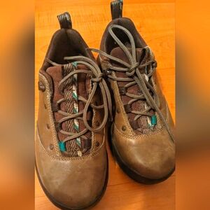 New CHACO Tedinho Womens Size 5.5 Brown Lace Up Hiking Shoes